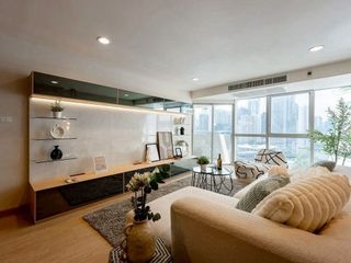 出售 2 卧室 公寓 在 Khlong Toei, 曼谷