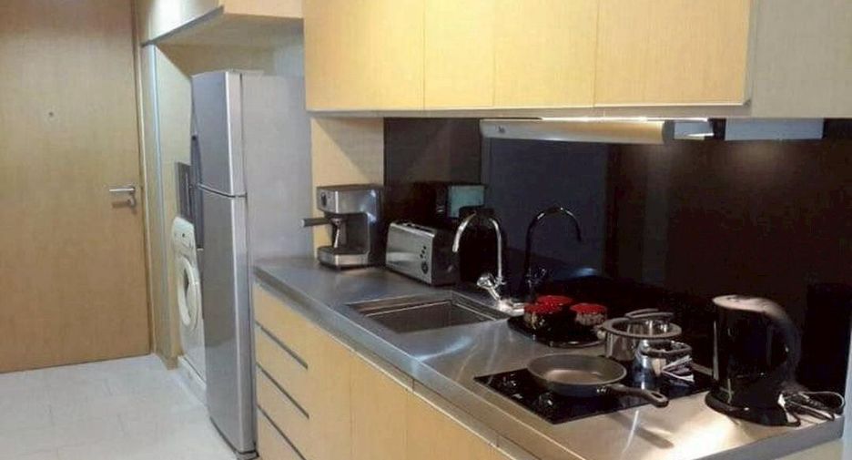 For rent 1 bed condo in Watthana, Bangkok