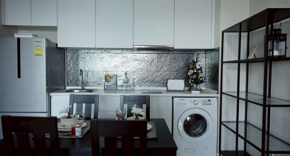 For rent and for sale 2 bedrooms condo in Yan Nawa, Bangkok