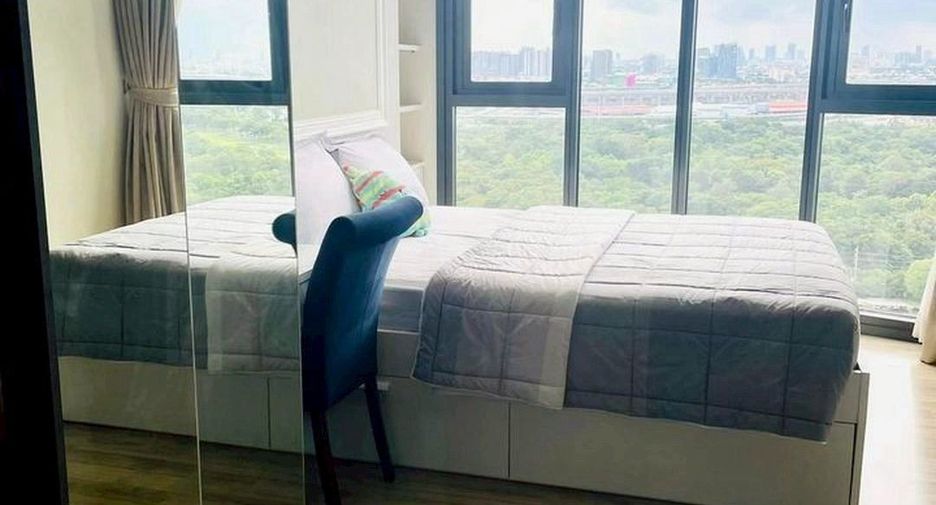 For rent 2 bedrooms condo in Chatuchak, Bangkok