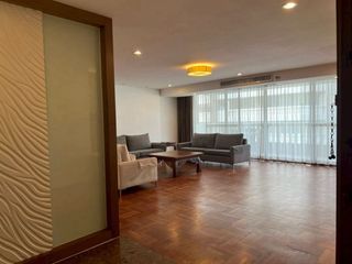 For rent 4 ベッドルーム condo in Khlong Toei, Bangkok
