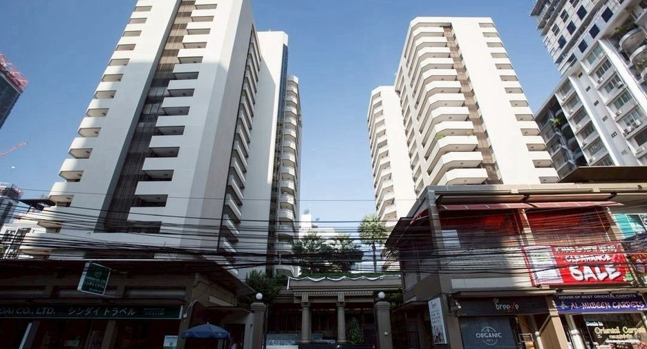 À louer 3 chambres condo à Khlong Toei, Bangkok