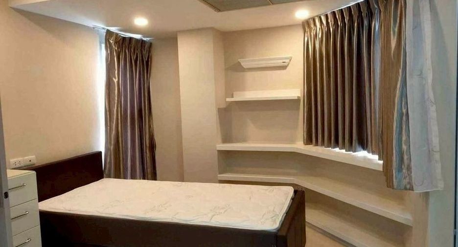 For rent 2 bedrooms condo in Central Pattaya, Pattaya
