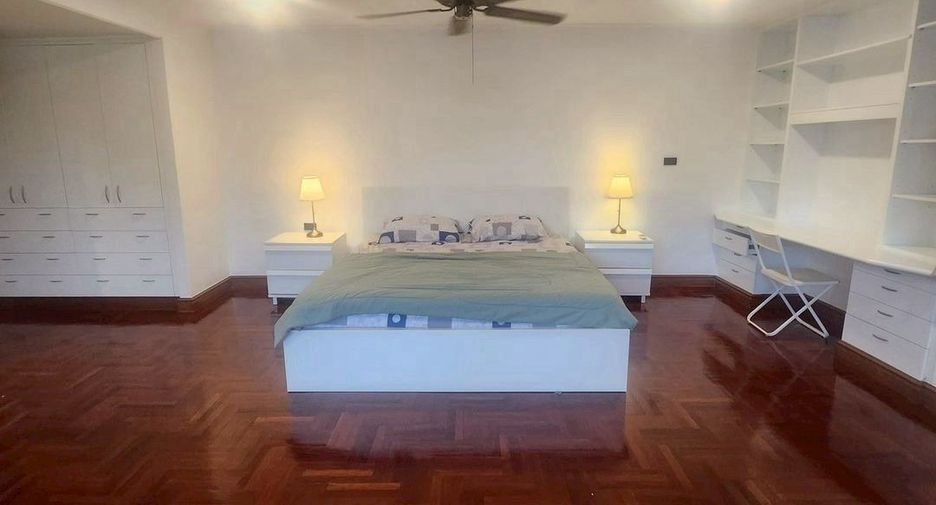 For rent 3 ベッドルーム condo in Watthana, Bangkok