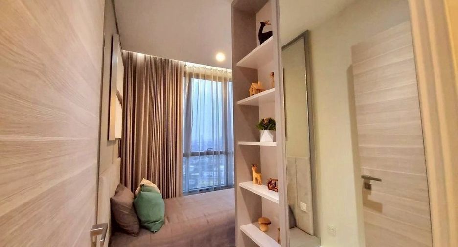 For sale 2 bedrooms condo in Sathon, Bangkok