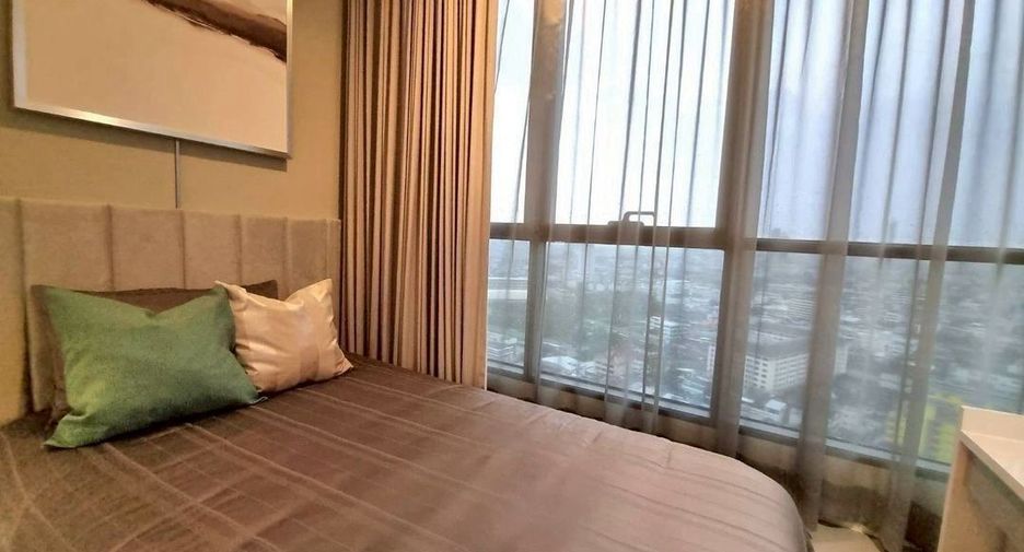 For sale 2 bedrooms condo in Sathon, Bangkok