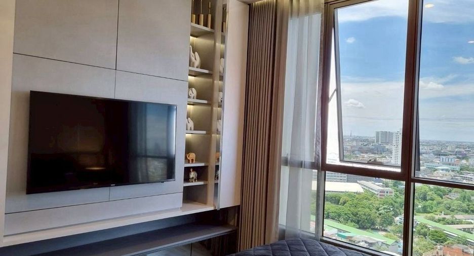 For sale 2 bedrooms condo in Sathon, Bangkok