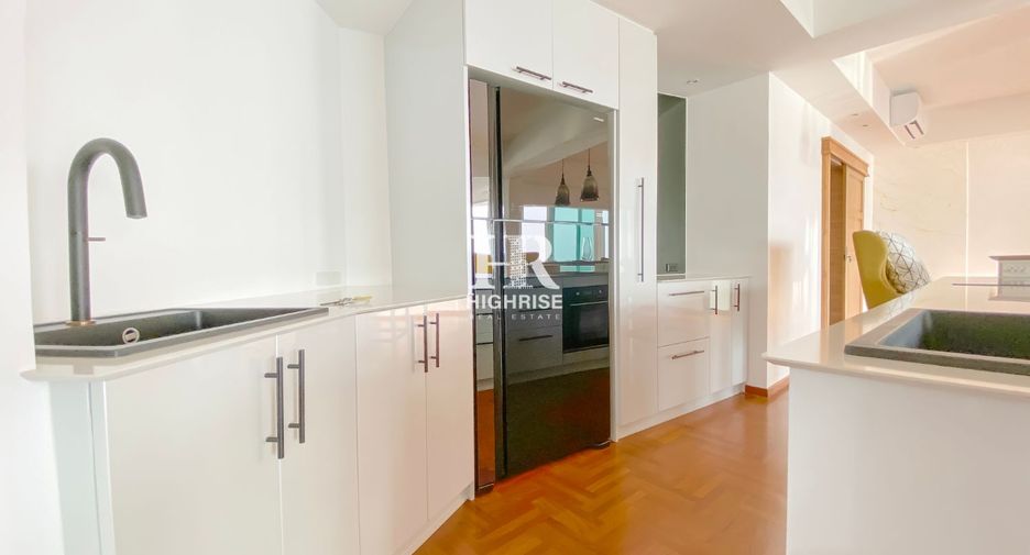 For sale 2 bedrooms condo in North Pattaya, Pattaya