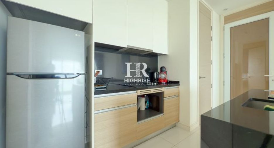 For sale 2 bedrooms condo in Jomtien, Pattaya