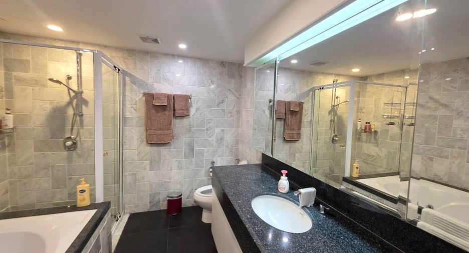 Condo en venta de 2 habitaciones en Pathum Wan, Bangkok