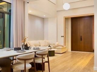 For sale 3 bedrooms house in Phra Khanong, Bangkok