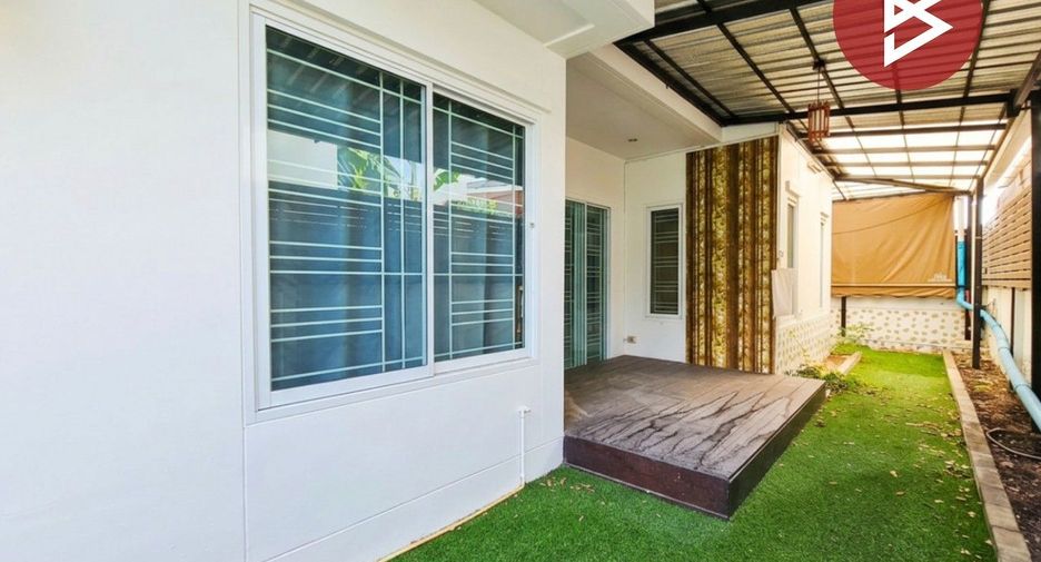 Casa en venta de 3 habitaciones en Si Racha, Chonburi