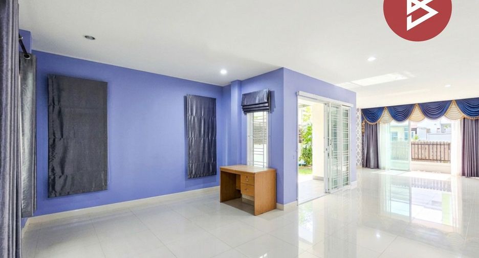 Casa en venta de 3 habitaciones en Si Racha, Chonburi