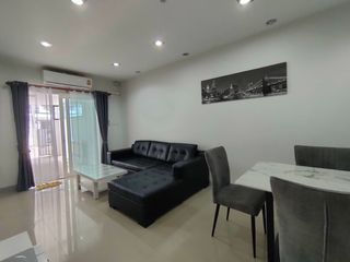 For rent 3 bedrooms townhouse in Mueang Chiang Mai, Chiang Mai