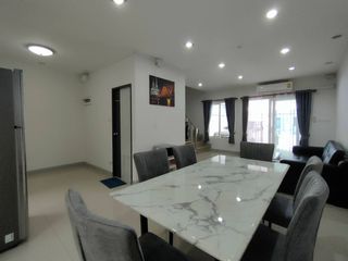 For rent 3 bedrooms townhouse in Mueang Chiang Mai, Chiang Mai