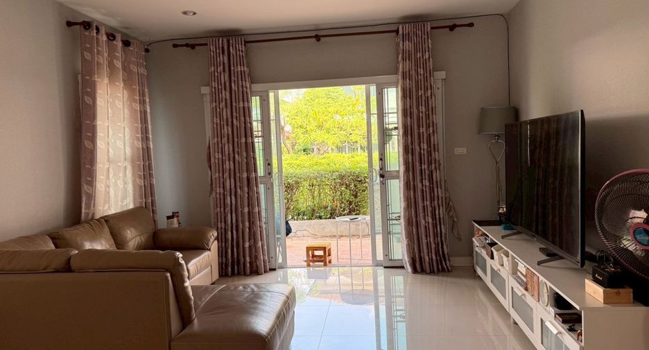 For sale 3 bedrooms house in Prawet, Bangkok