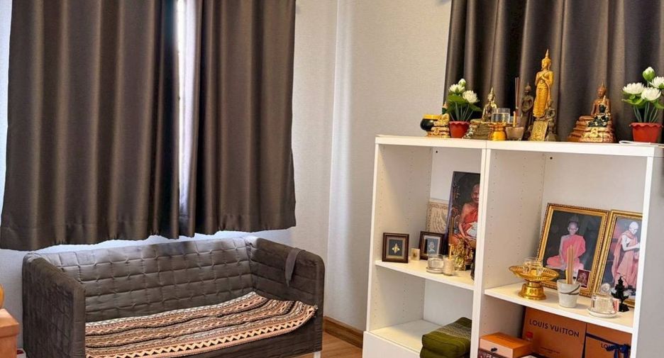For sale 3 bedrooms house in Prawet, Bangkok