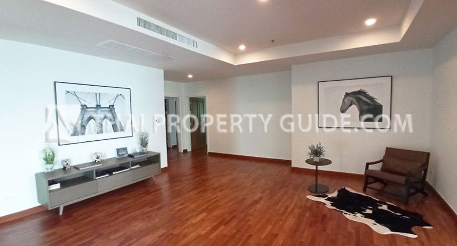 For rent 4 bedrooms condo in Pak Kret, Nonthaburi