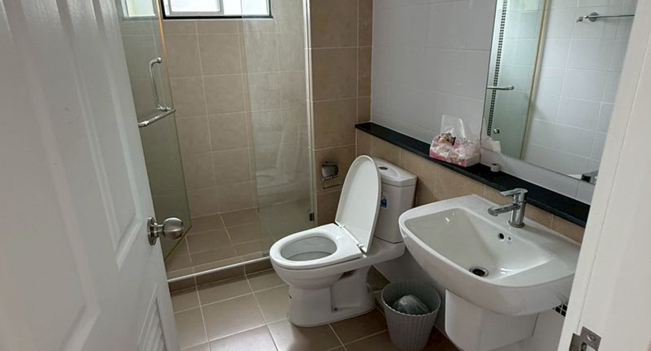 For sale 3 bedrooms house in Sai Mai, Bangkok