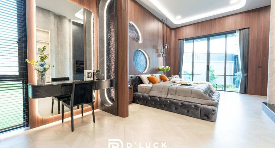 À vendre 8 chambres villa à East Pattaya, Pattaya