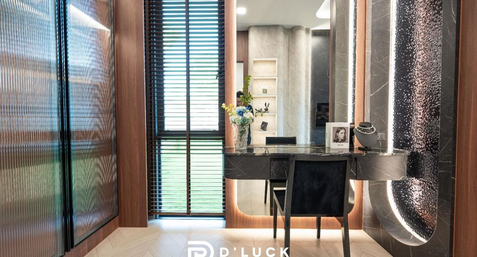 À vendre 8 chambres villa à East Pattaya, Pattaya
