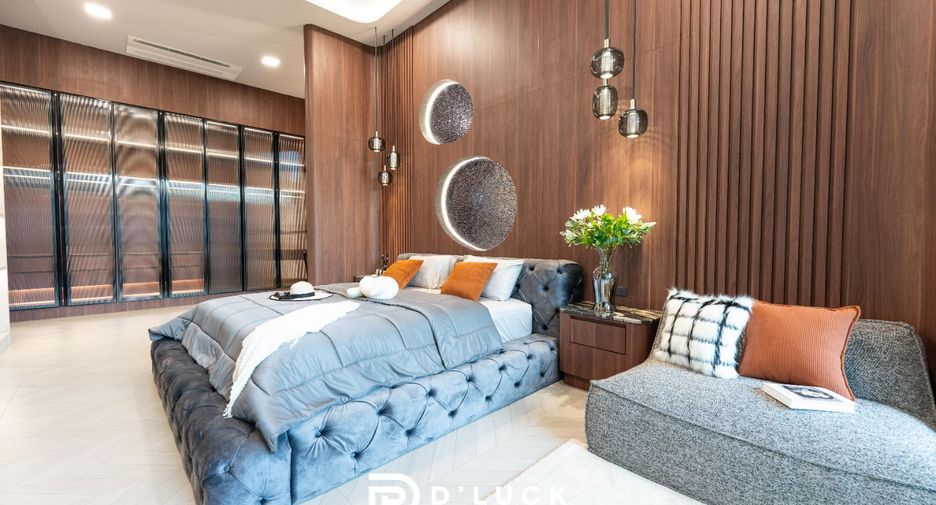 À vendre 8 chambres villa à East Pattaya, Pattaya