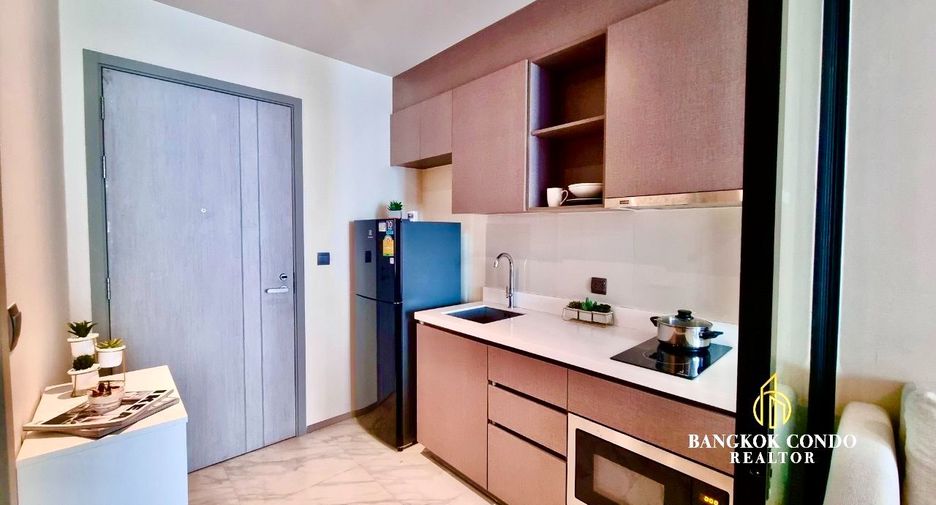 For rent 1 bed condo in Watthana, Bangkok