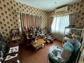 Haus zum Kauf mit 3 Zimmer in Min Buri, Bangkok