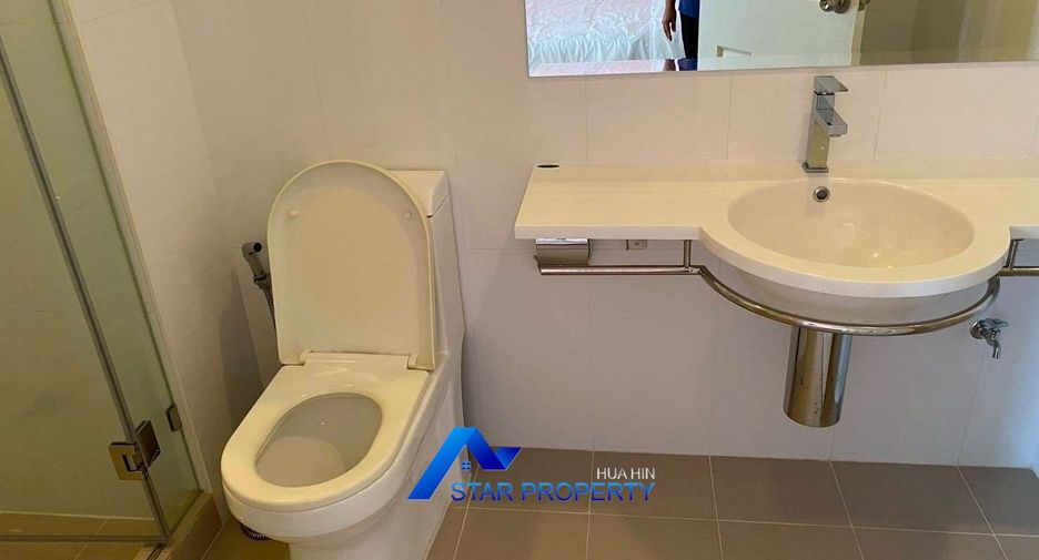 Продажа 2 спальни кондо в Ча Ам, Пхетбури