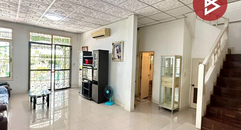 For sale 4 bedrooms house in Mueang Samut Prakan, Samut Prakan