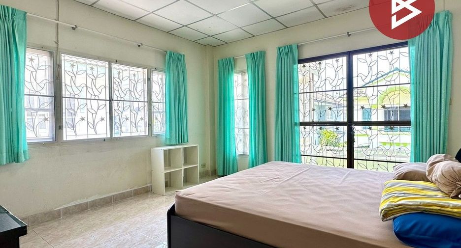 For sale 4 bedrooms house in Mueang Samut Prakan, Samut Prakan