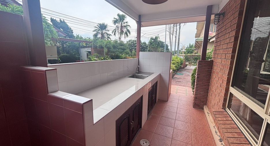 For sale 3 bedrooms house in Klaeng, Rayong