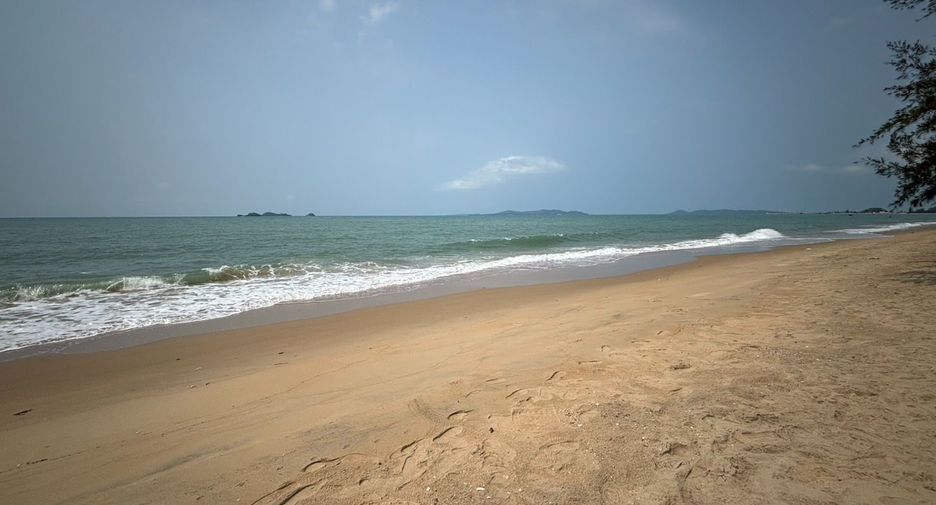 For sale 3 bedrooms house in Klaeng, Rayong