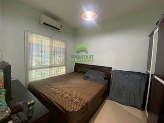 Reihenhaus zum Kauf mit 1 Zimmer in Mueang Chon Buri, Chonburi