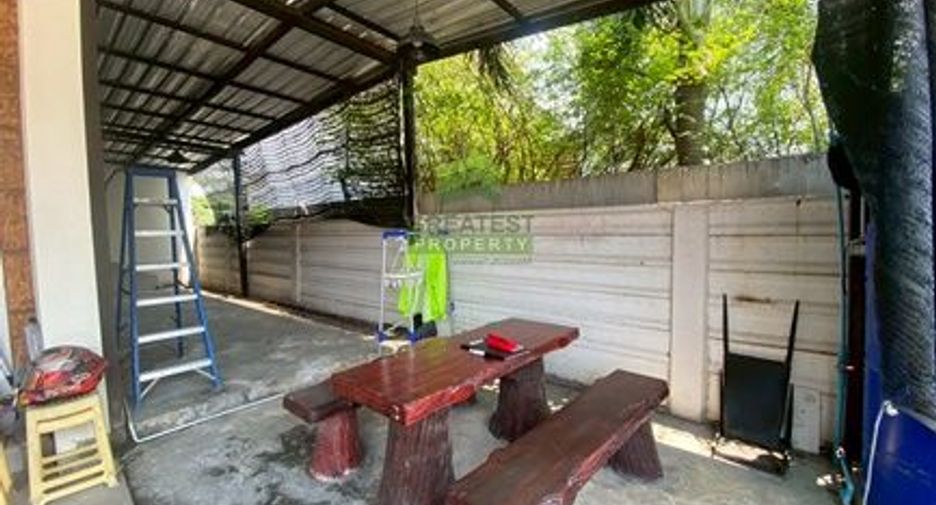 For sale 1 bed townhouse in Mueang Chon Buri, Chonburi