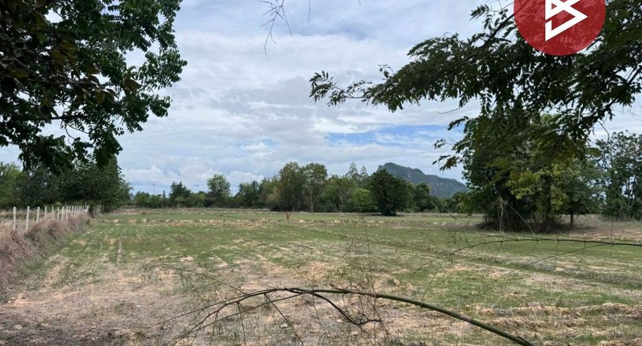 For sale land in Khao Yoi, Phetchaburi