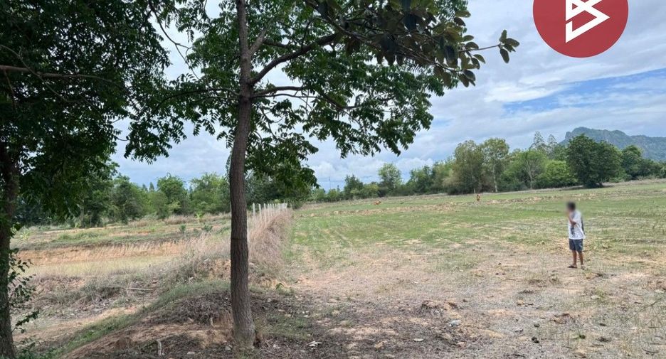 For sale land in Khao Yoi, Phetchaburi