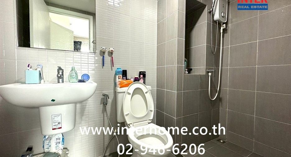 For sale 1 bed condo in Mueang Samut Prakan, Samut Prakan