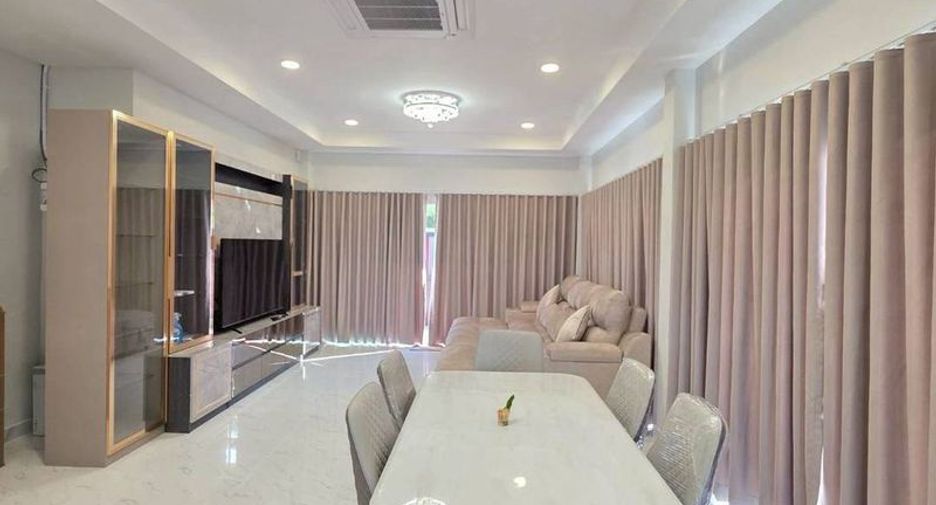 For sale 3 bedrooms house in Sattahip, Pattaya