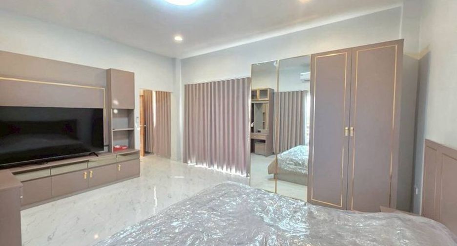 For sale 3 bedrooms house in Sattahip, Pattaya
