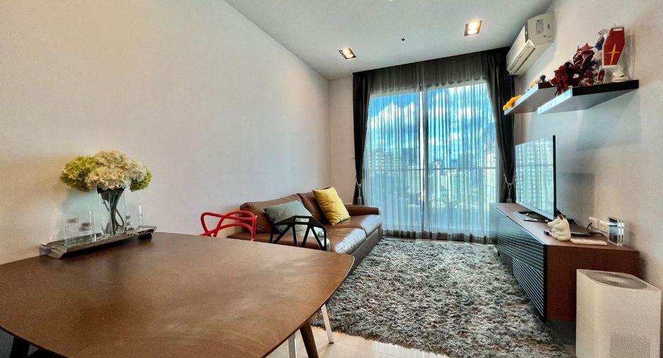 For sale 1 bed condo in Watthana, Bangkok