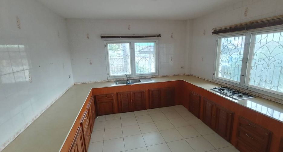 Casa en venta de 2 habitaciones en Bang Saray, Pattaya