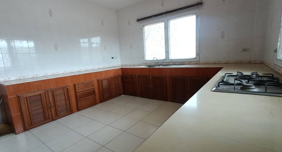 Casa en venta de 2 habitaciones en Bang Saray, Pattaya