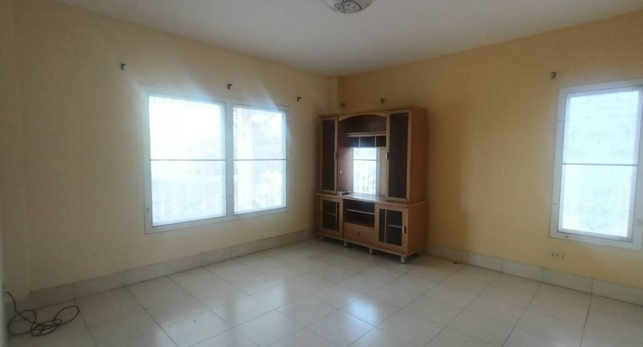 Casa en venta de 2 habitaciones en Bang Saray, Pattaya