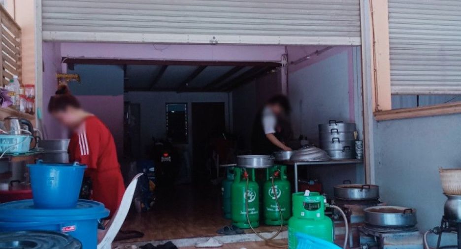 À vendre 1 chambre maison de ville à Mueang Ratchaburi, Ratchaburi
