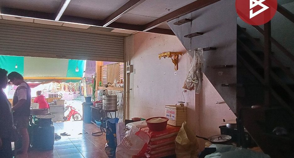 À vendre 1 chambre maison de ville à Mueang Ratchaburi, Ratchaburi