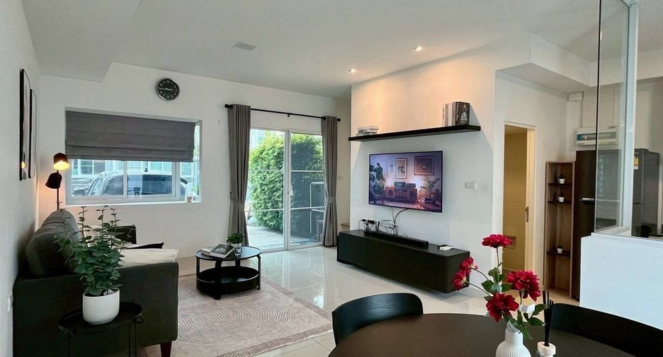 Wohnung zur Miete mit 3 Zimmer in Mueang Samut Sakhon, Samut Sakhon