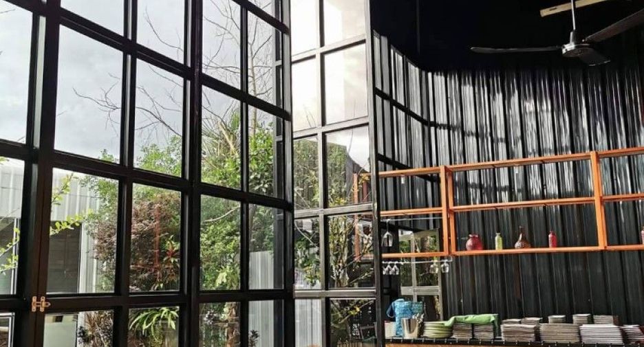 For sale 3 bedrooms house in Mueang Chanthaburi, Chanthaburi