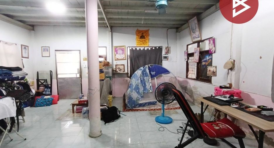 For sale 3 bedrooms house in Thung Khru, Bangkok