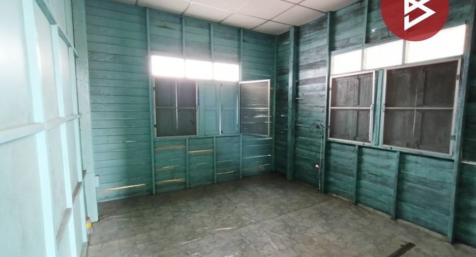 For sale 3 bedrooms house in Thung Khru, Bangkok